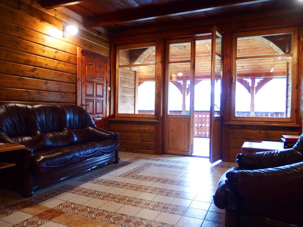 Hôtel Lipowy Dwor à Zakopane Extérieur photo