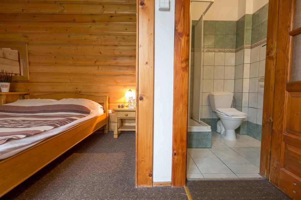 Hôtel Lipowy Dwor à Zakopane Extérieur photo
