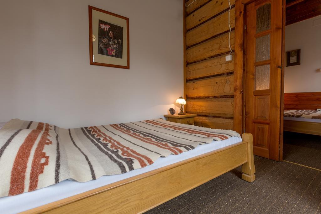 Hôtel Lipowy Dwor à Zakopane Extérieur photo