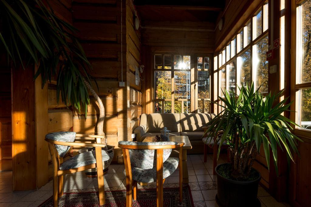 Hôtel Lipowy Dwor à Zakopane Extérieur photo